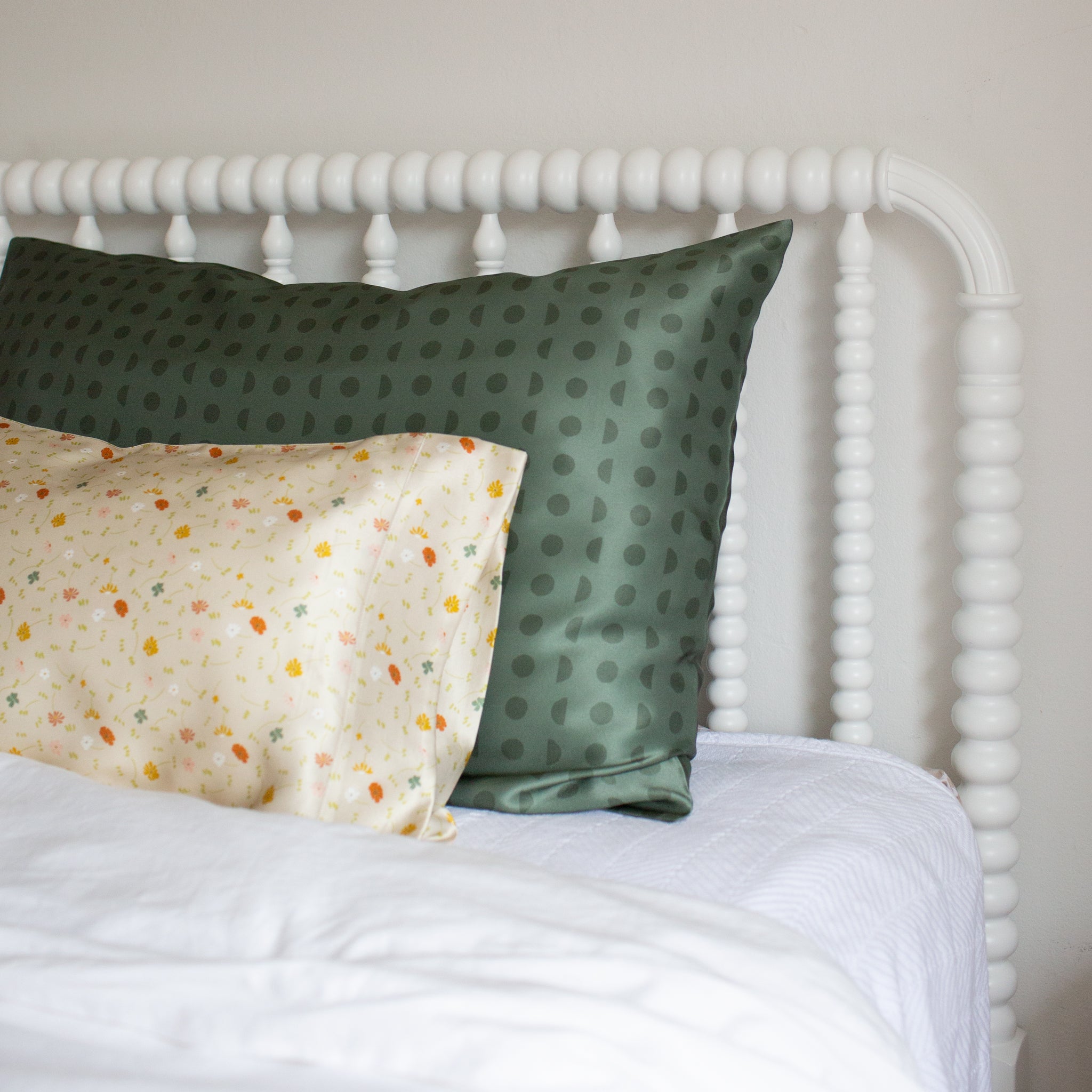 Queen Silk Pillowcase - Sage Eclipse