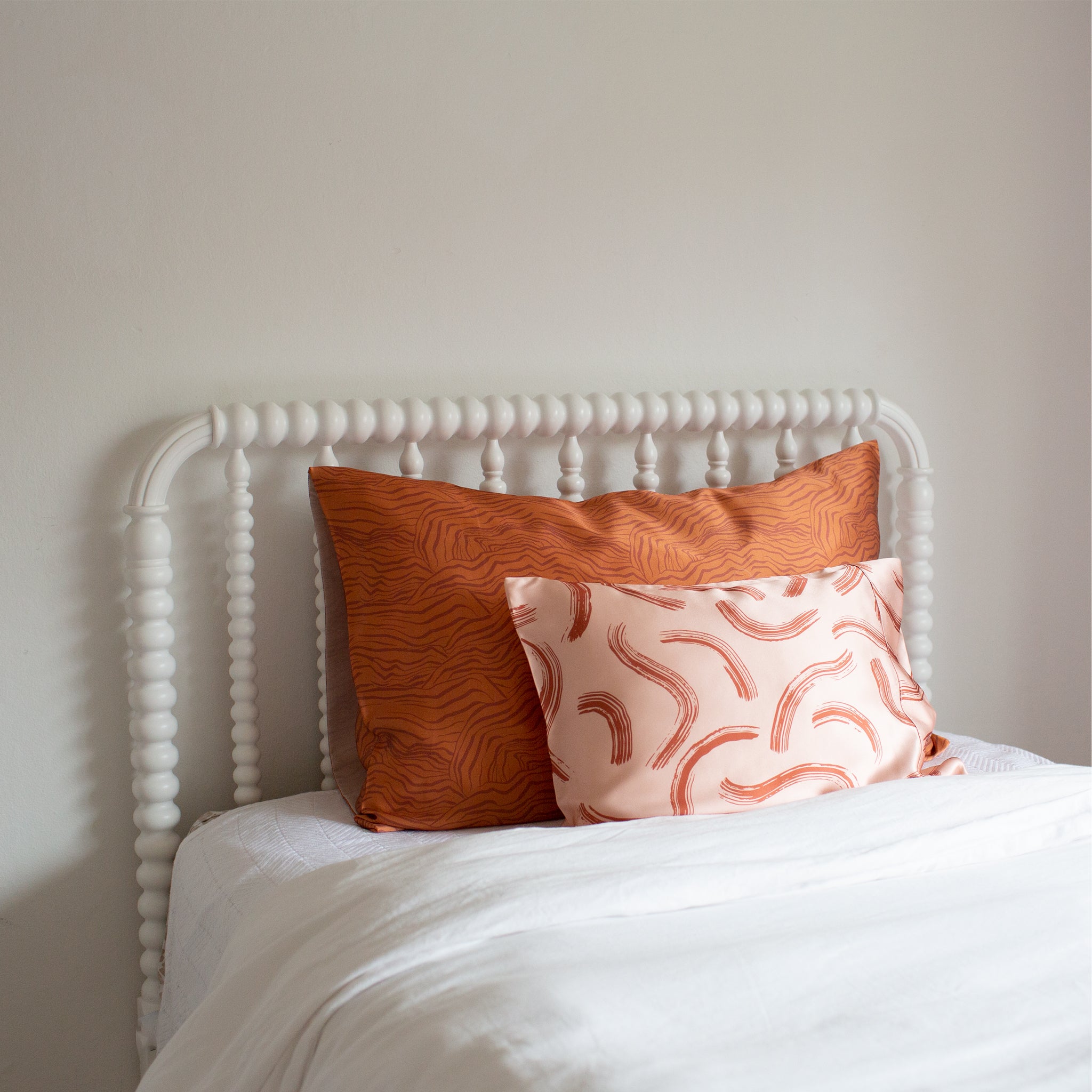 Queen Silk Pillowcase - Canyon